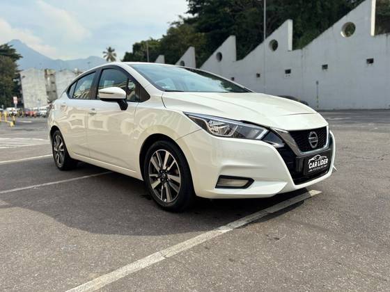 NISSAN VERSA 1.6 16V FLEX ADVANCE XTRONIC NISSAN VERSA 1.6 16V FLEX ADVANCE XTRONIC